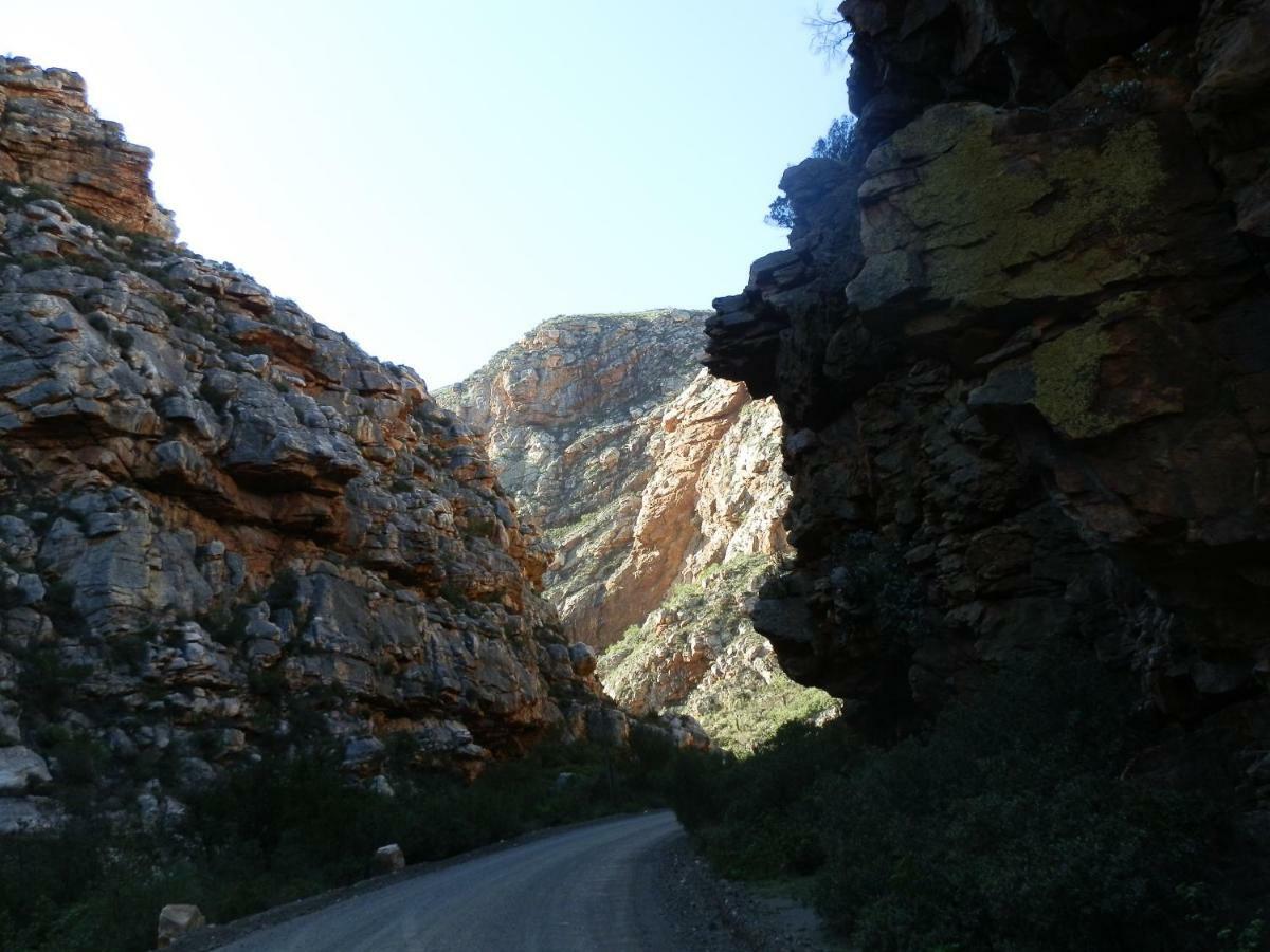 Towerzicht Guest House Ladismith Bagian luar foto
