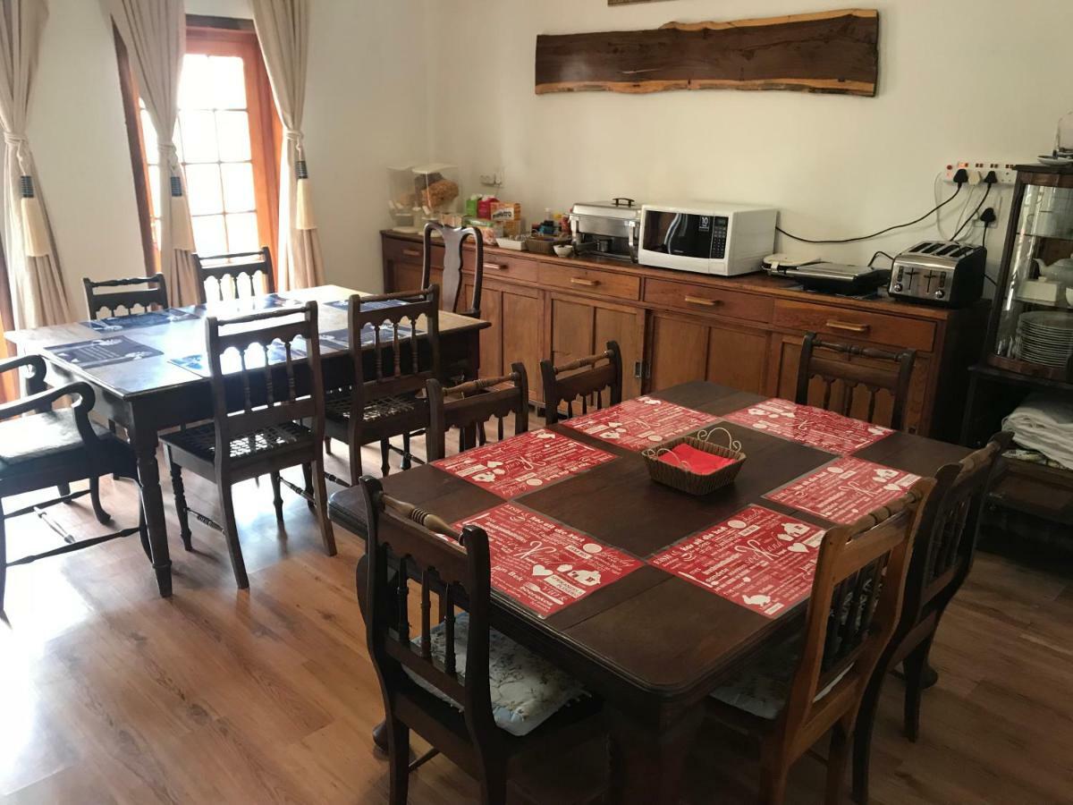 Towerzicht Guest House Ladismith Bagian luar foto