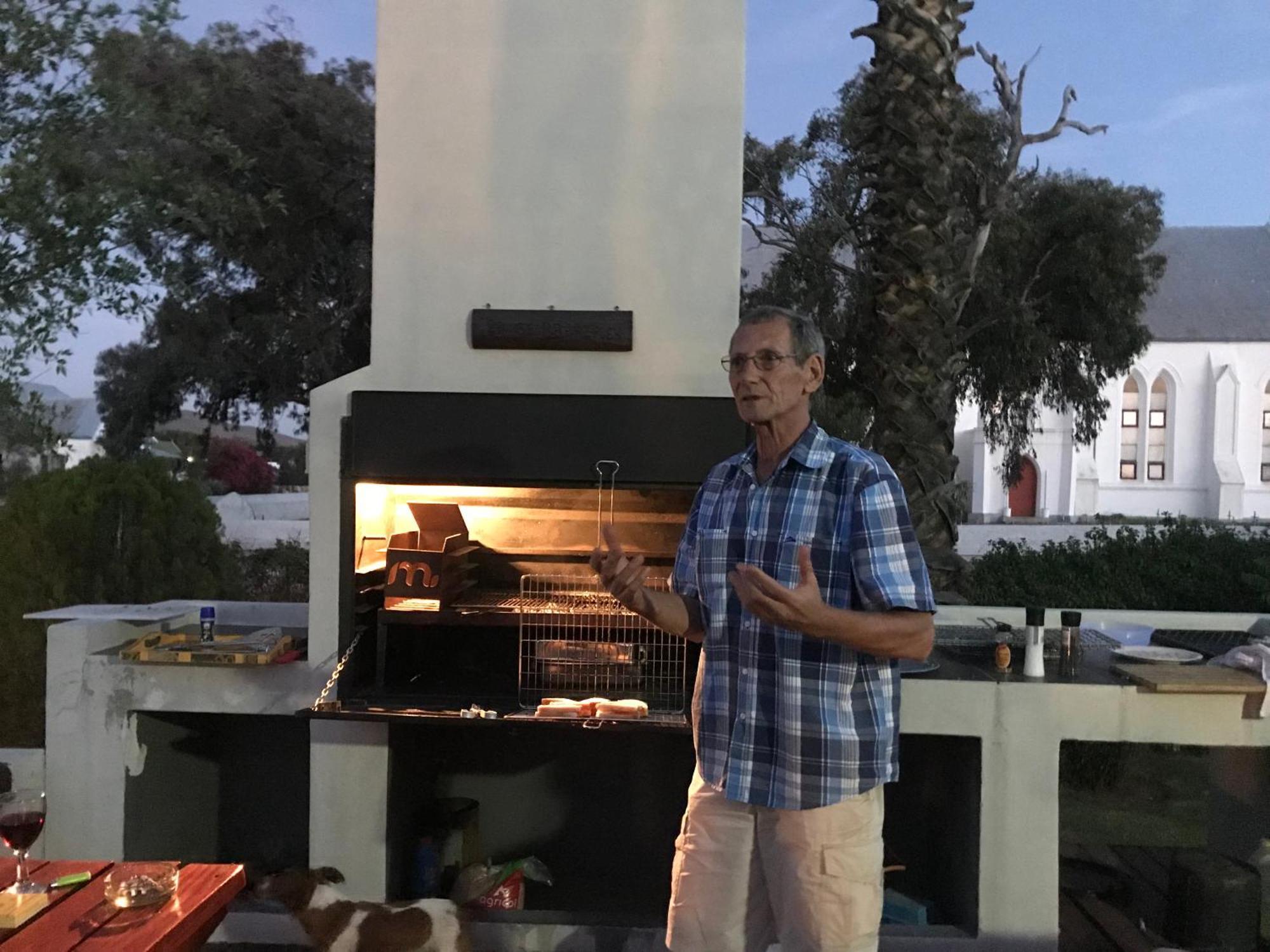 Towerzicht Guest House Ladismith Bagian luar foto
