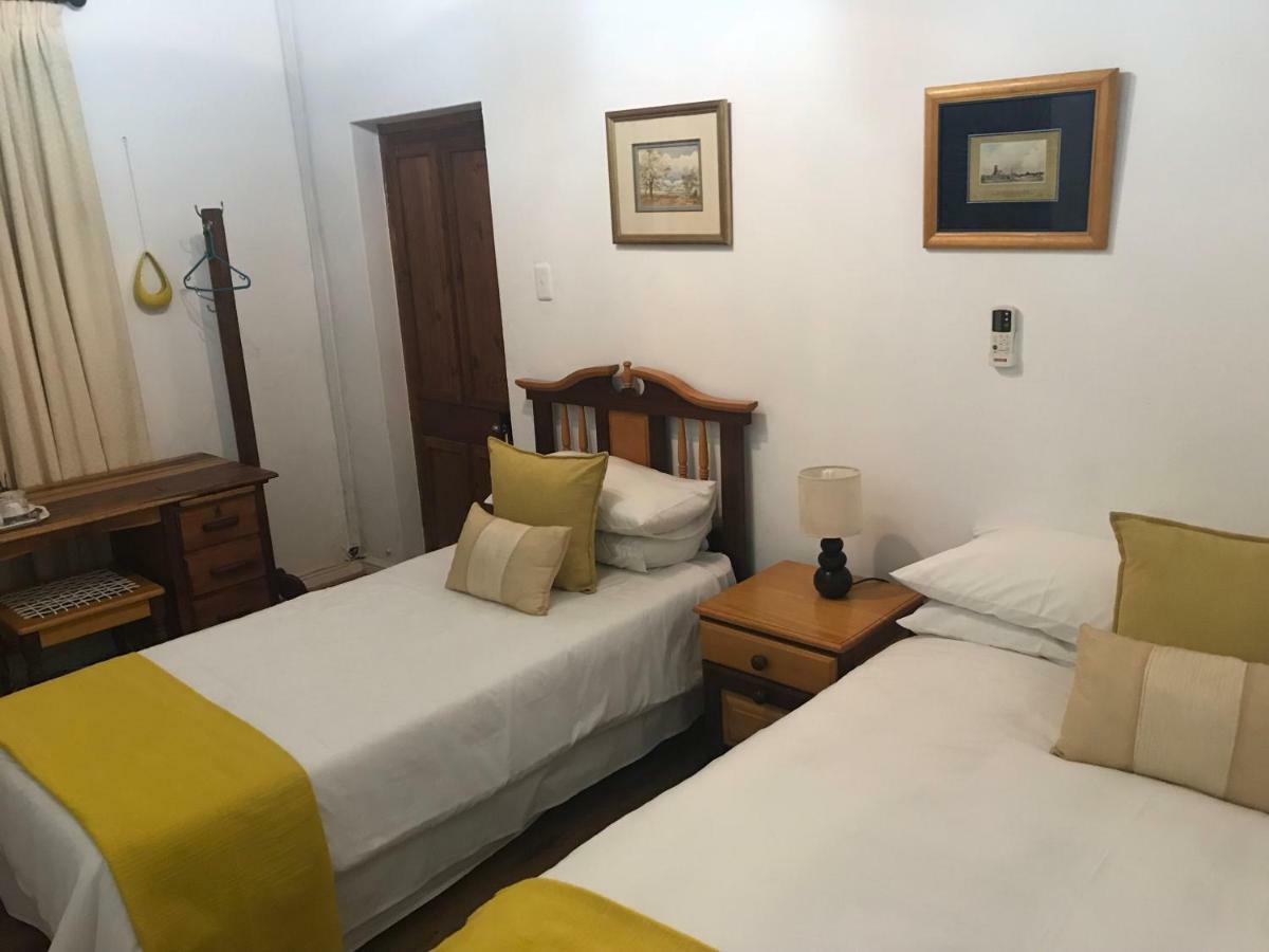 Towerzicht Guest House Ladismith Bagian luar foto